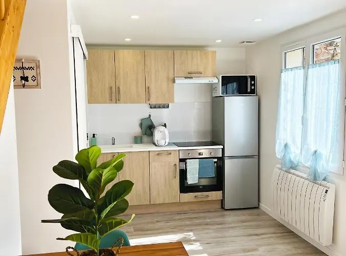 Appartement Charmante Maisonnette Au Calme / Jardin Privatif